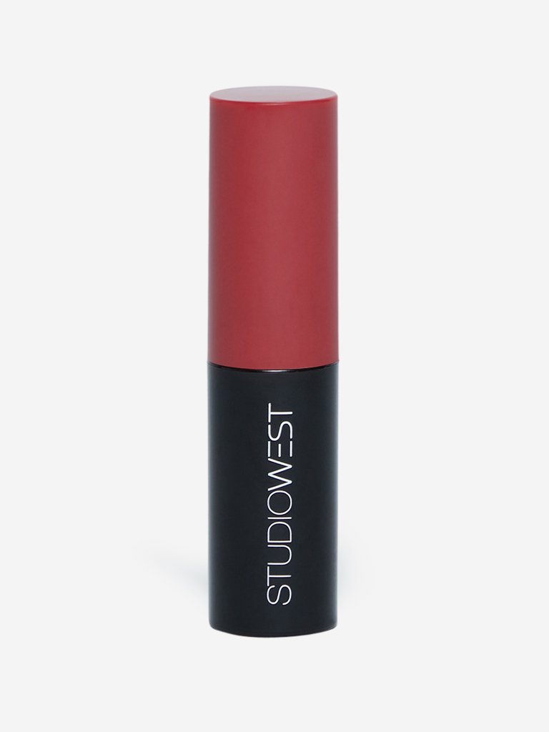 Studiowest Long-Wear Matte Lipstick, R-01, 3.5 gm